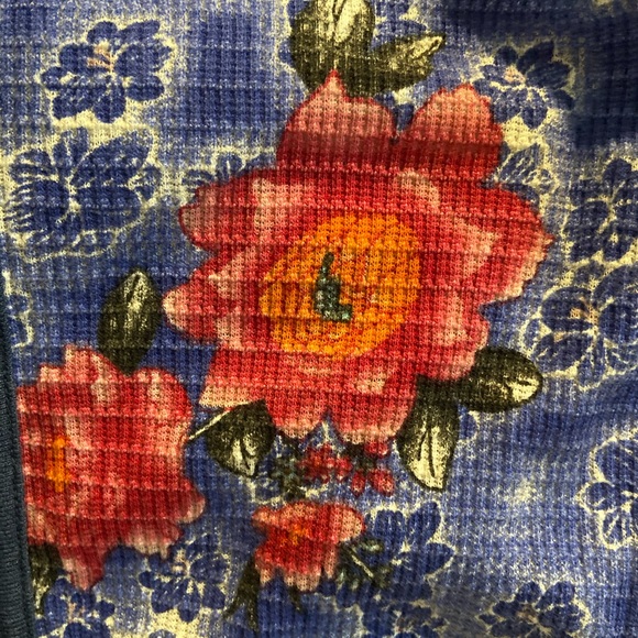 FREE PEOPLE light sweater jacket - Picture 3 of 5